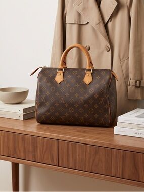 Authentic Louis Vuitton Brown Monogram Speedy 30
